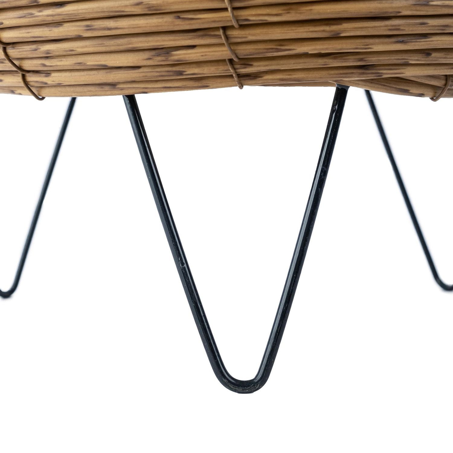 Hometrends 11 INCH WOVEN FOOTED PLANTER