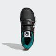thumbnail image 2 of TENIS ADIDAS TENSAUR COCO CF JR8127 JUNIOR NEGRO 21CM, 2 of 4