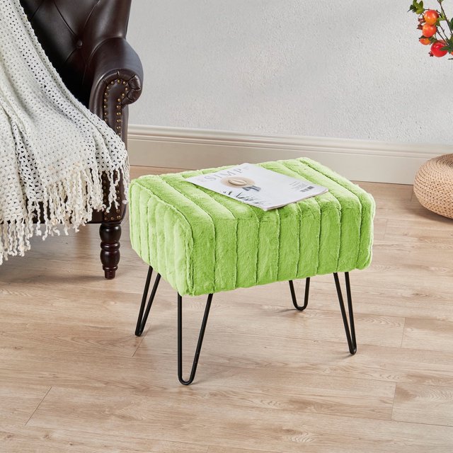 HOME SOFT THINGS OTOMAN/TABURETE SUPER SUAVE DE PIEL SINTÉTICA. OTOMAN TAPIZADO PARA REPOSAPIÉS CON PATAS DE METAL NEGRO Y ASIENTO ACOLCHADO. 48X33X43CM, VERDE NILO