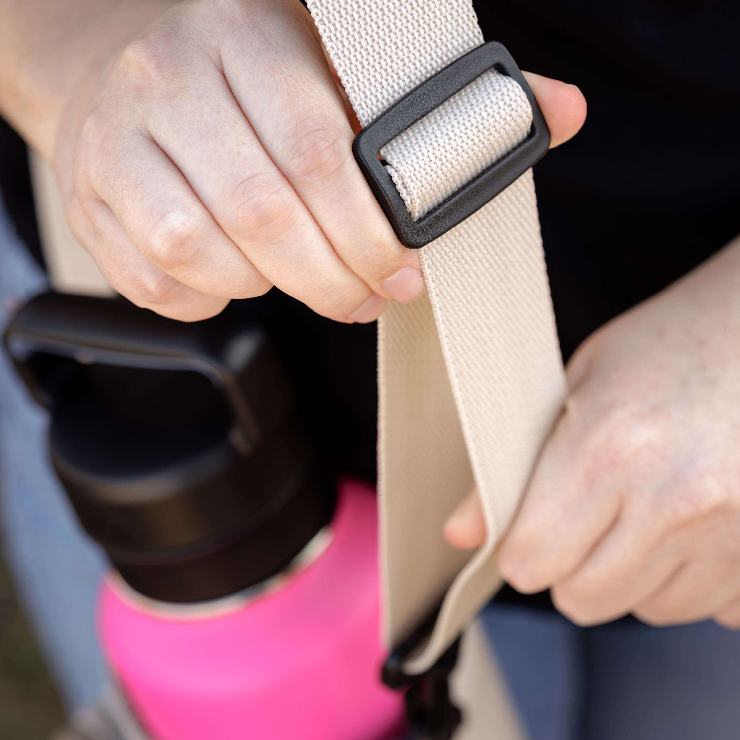 (3 pack) Ozark Trail 32-40 fl oz Water Bottle Sling w/ Strap, Khaki