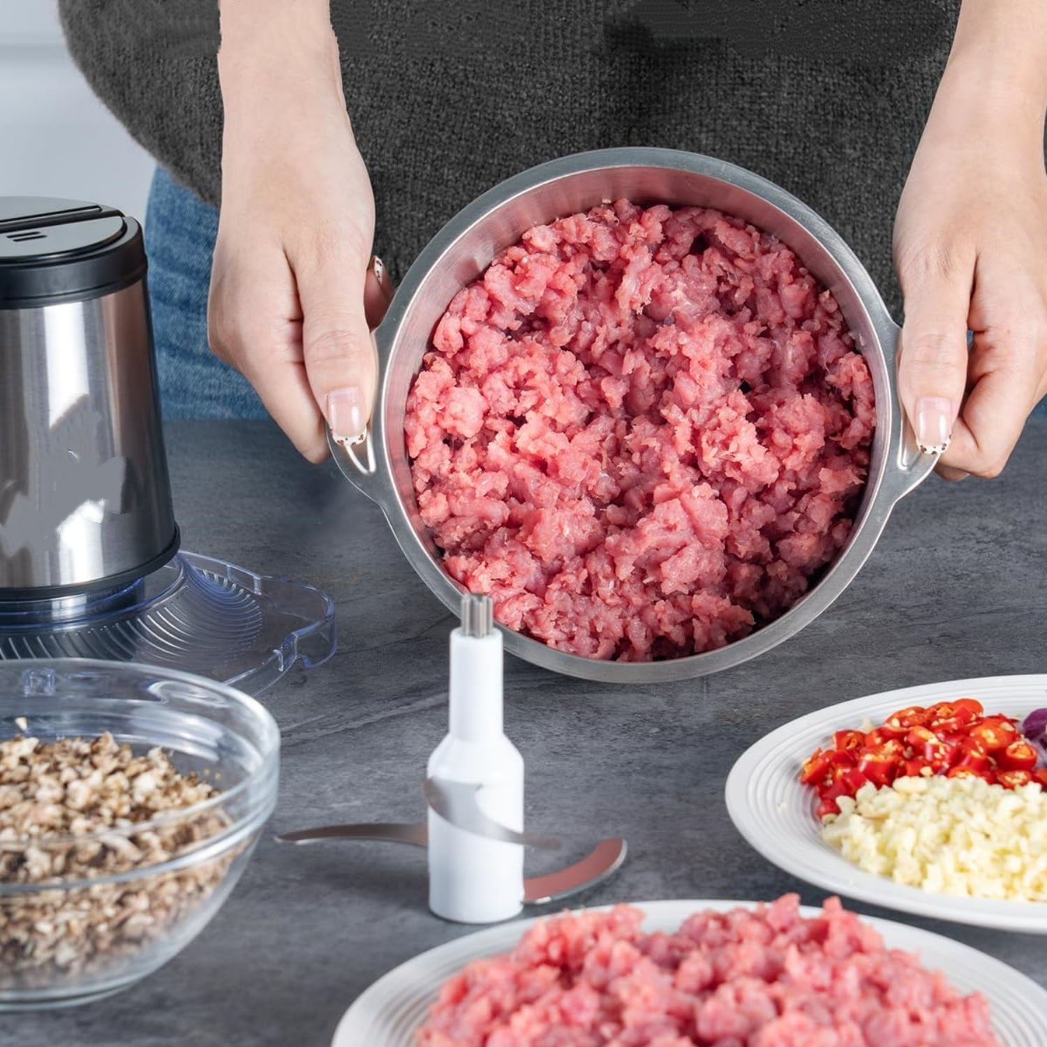 Food Processor Small, 6 Cup Food Chopper with Container, 1.5L 250W Electric Meat Grinder for Home Use, Stainless Steel Mini Food Processor for Kitchen, Vegetable, Onion, Garlic, Salad