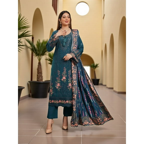 Traditional Pakistani Salwar Kameez, Cultural Wear for Women