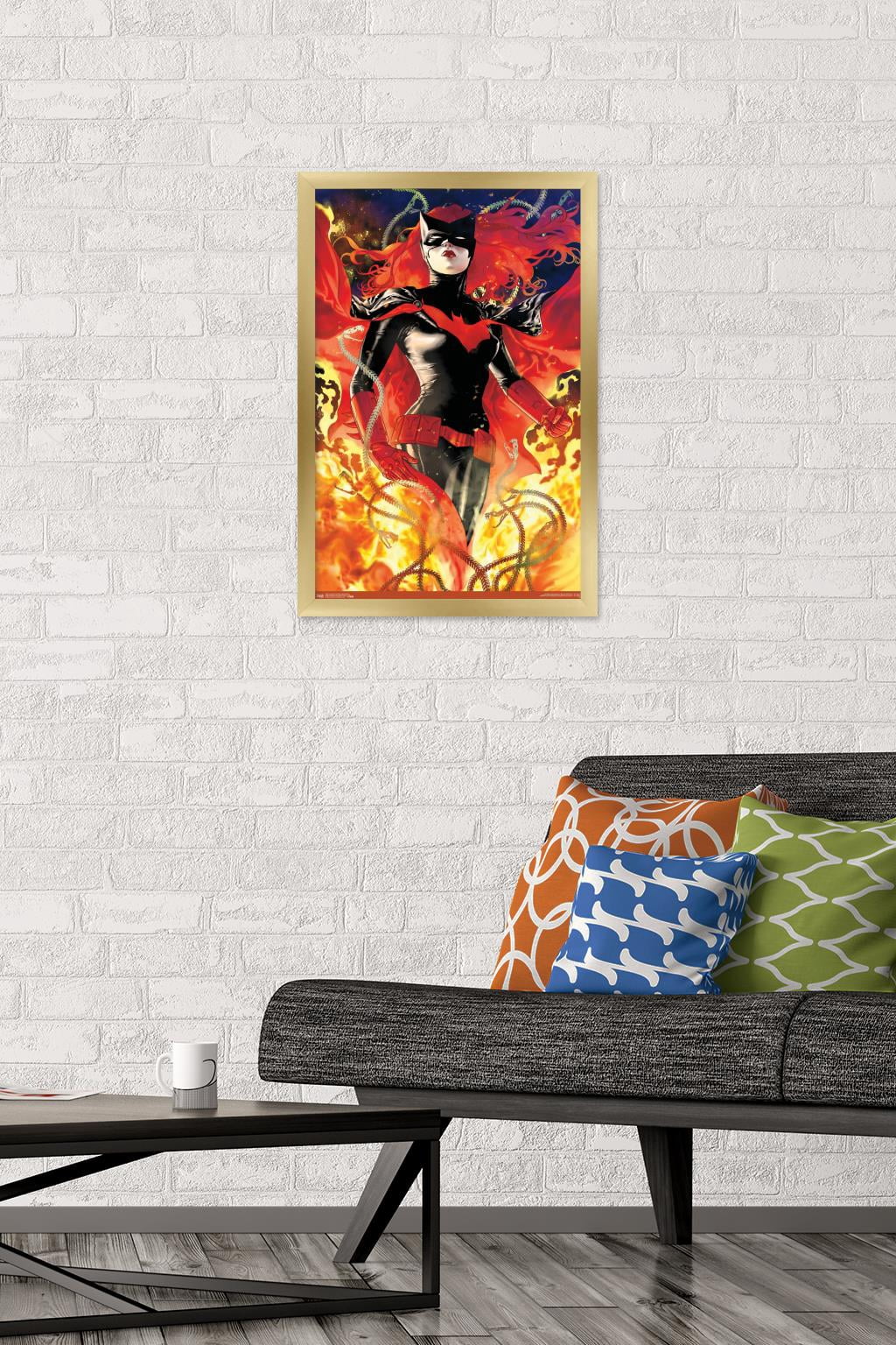 DC Comics - Batwoman - Batwoman #17 Wall Poster, 14.725" x 22.375", Framed