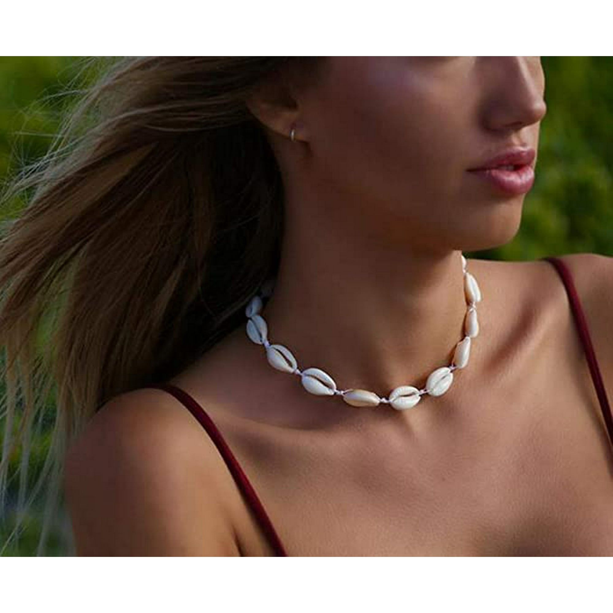 Cowrie Shell Choker Necklace for Women Puka Shell Necklace Corded Seashell Necklace Hawaiian Beach Jewelry