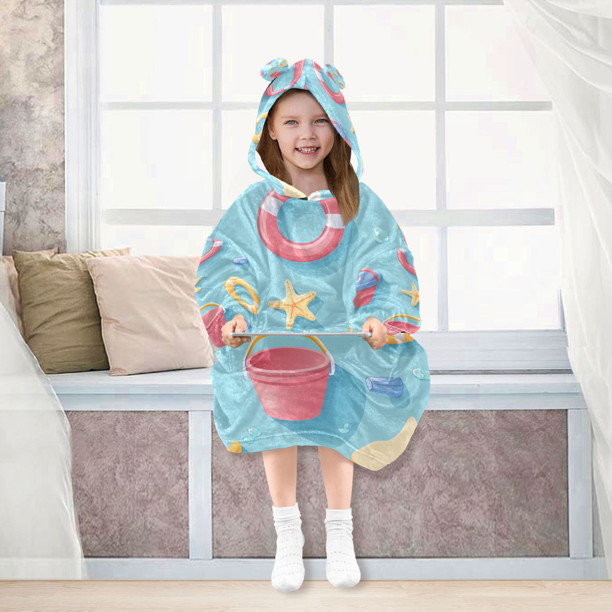 FORMRS Wearable Blanket Hoodie with Sleeves for Kids Cozy Flannel Sweatshirt, Pink Beach Toys Pattern