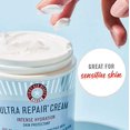 thumbnail image 3 of First Aid Beauty Crème Ultra Réparatrice Hydratation Intense pour Visage et Corps - 6 Oz., 3 of 5