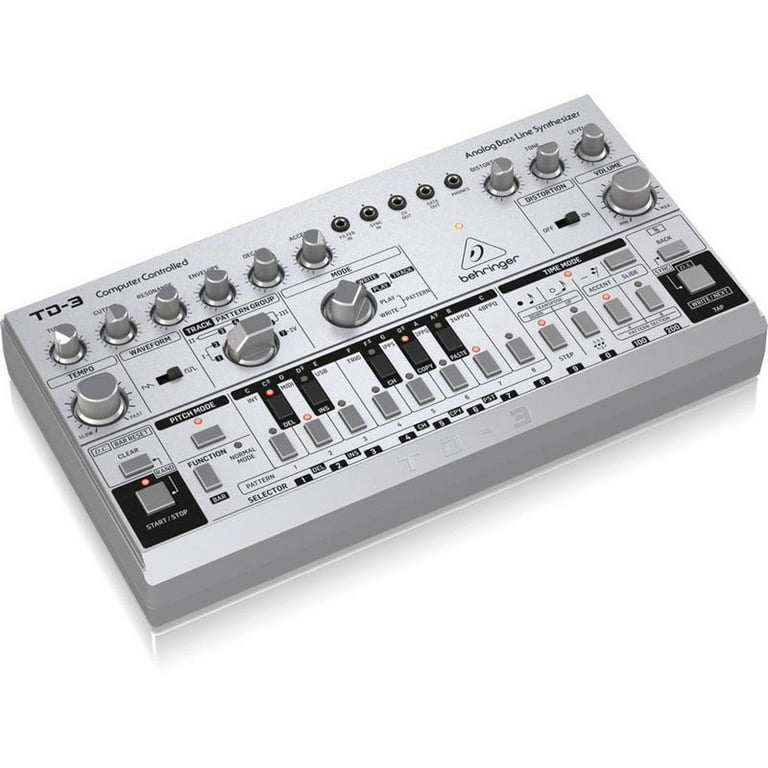 Behringer TD-3 Analog Bass Line Synthesizer with VCO/VCF, 16
