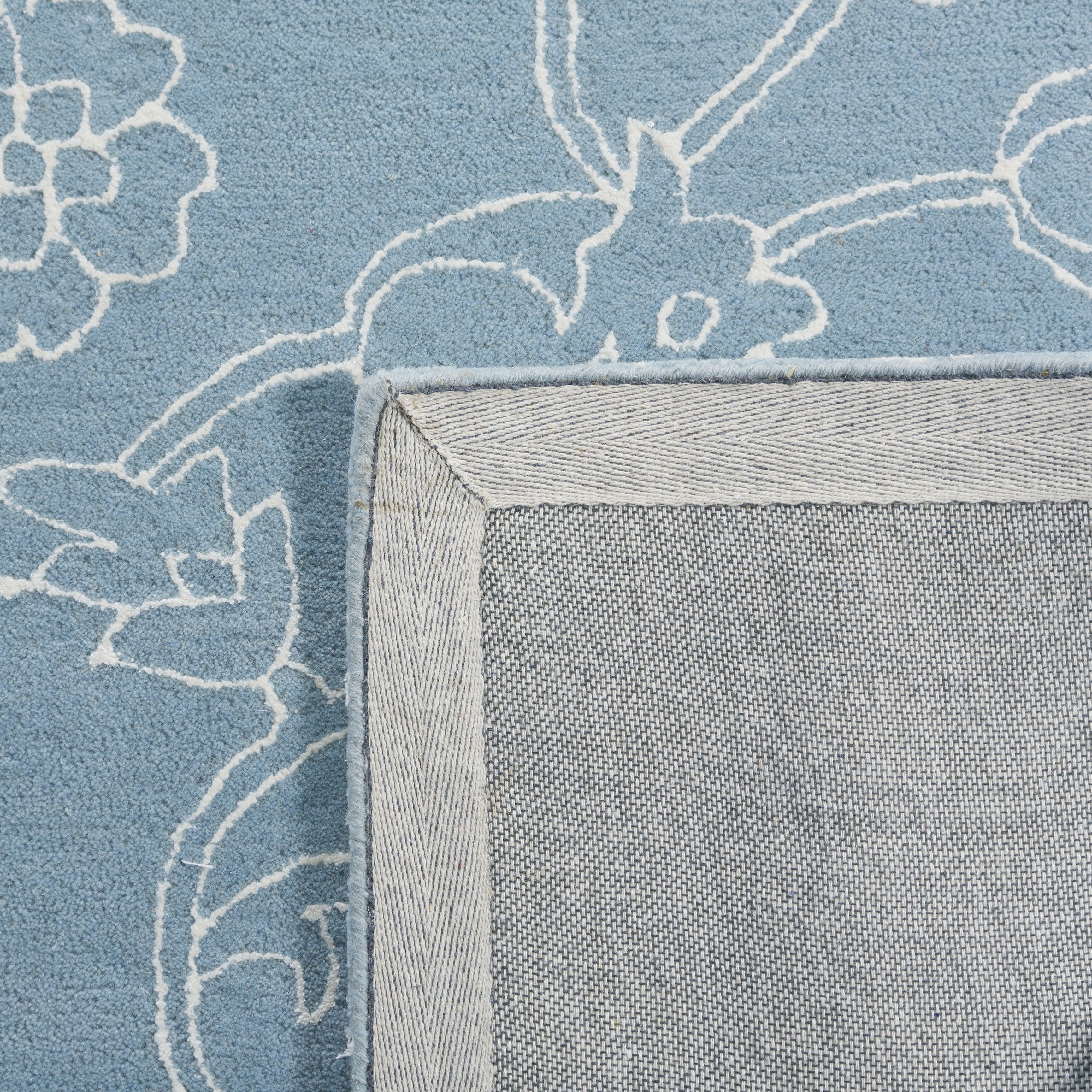 SAFAVIEH Fifth Avenue Deena Floral Area Rug, Blue/Ivory, 8' x 10'