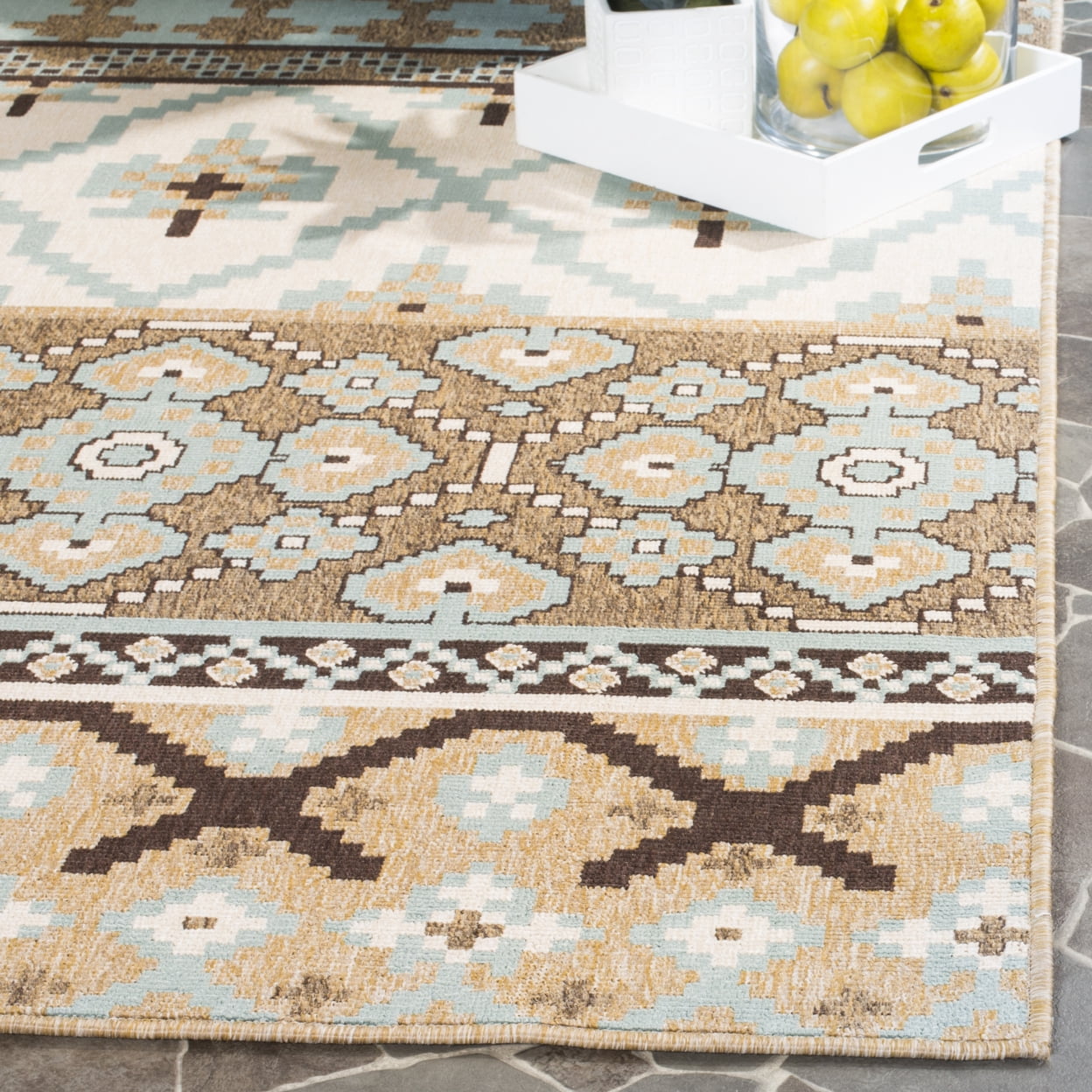 SAFAVIEH Veranda Dogon Southwestern Indoor/Outdoor Area Rug, 2'7" x 5', Cream/Brown