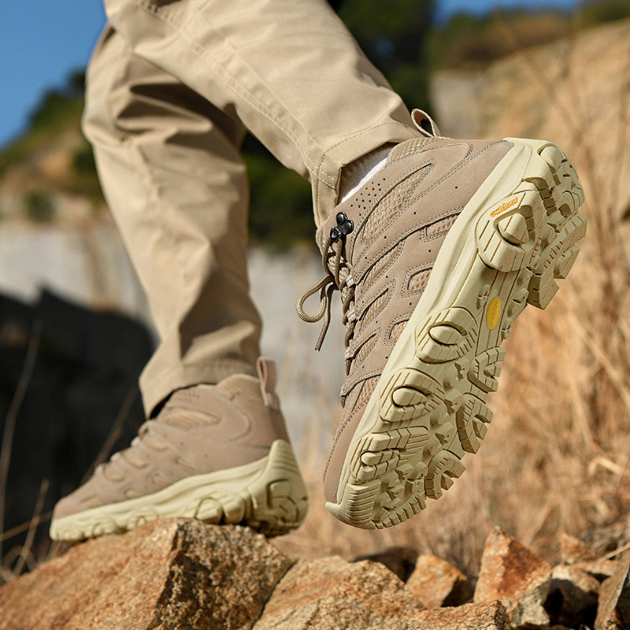 SKIUHS Men's Women's High Top Waterproof Breathable High-Traction Grip Outdoor Hiking Shoes