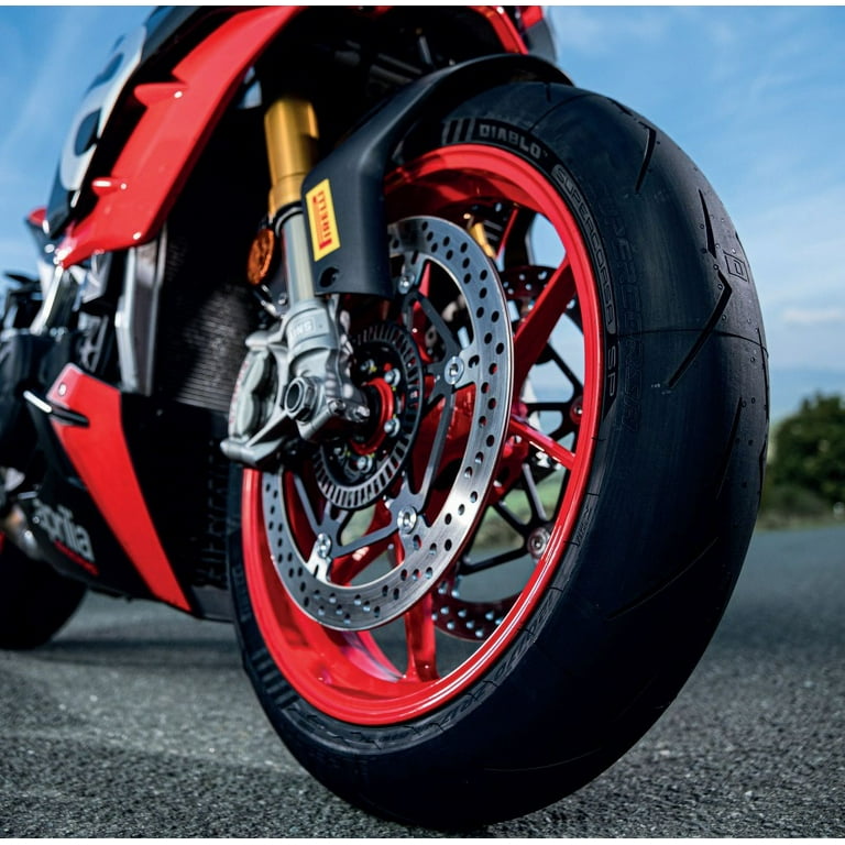Pirelli 200/60-17 Diablo Supercorsa SP-V4 Rear Tire 4123600