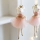 thumbnail image 4 of Bonita falda de malla rosa con colgante de ratón de ballet y corona dorada, decoración creativa de ratón para Año Nuevo y Navidad, 4 of 5