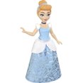 thumbnail image 3 of Princesses Disney – Poupée – Cinderella, 3 of 6