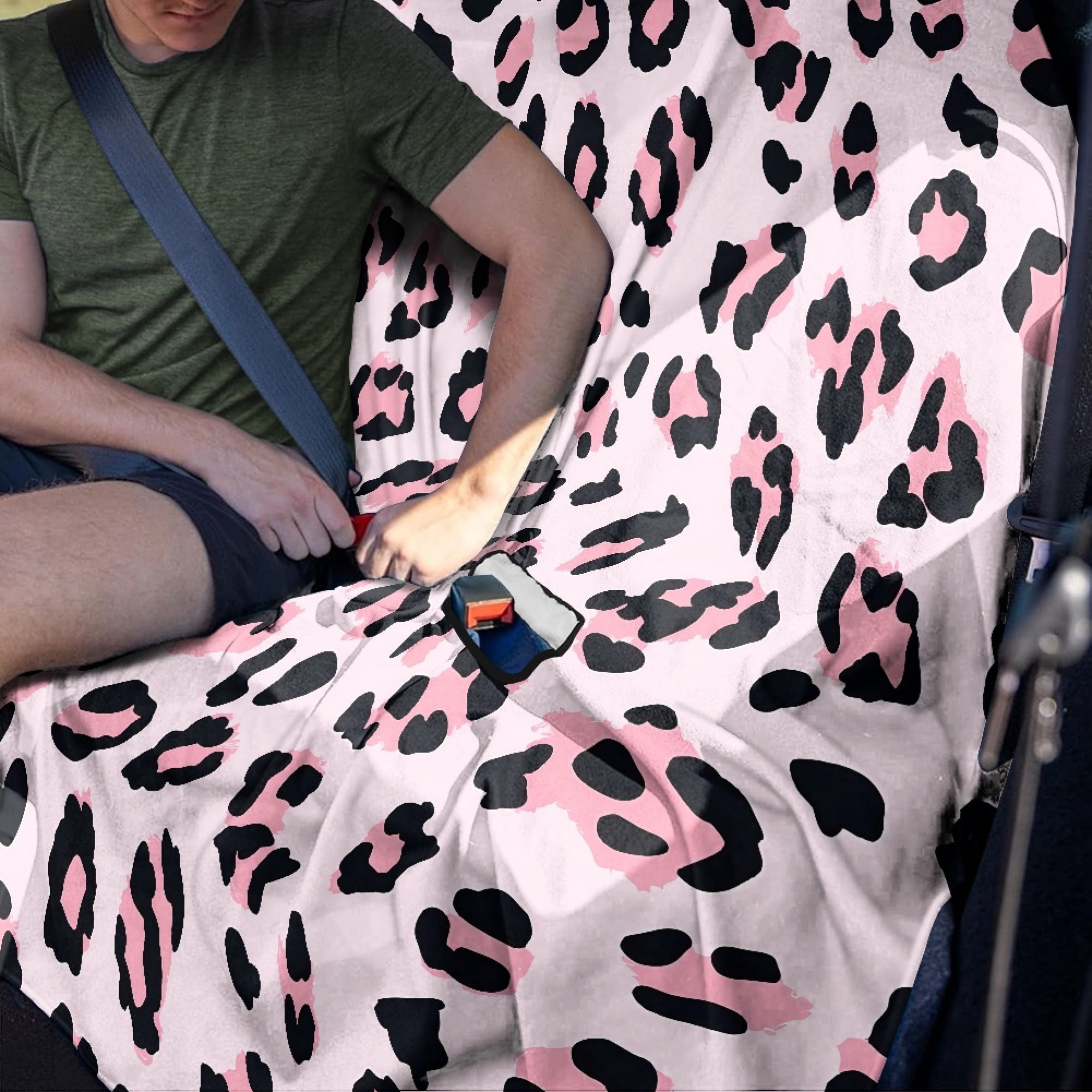 Drydeepin Cheetah Leopard Pink Car Seat Cover Towel Backseat Breathable Rear Bench Towel Seat Covers Non-Slip Universal Fit for Sedan Trucks Van SUV, Automotive Seat Protector