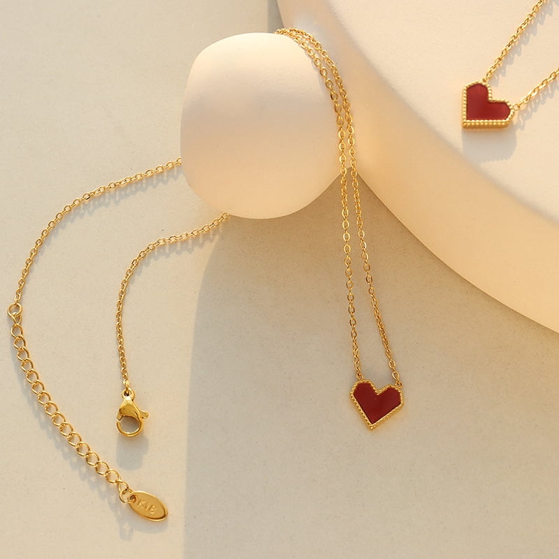 Vintage Necklace Small Red Heart Pendant Clavicle Chain Fashion