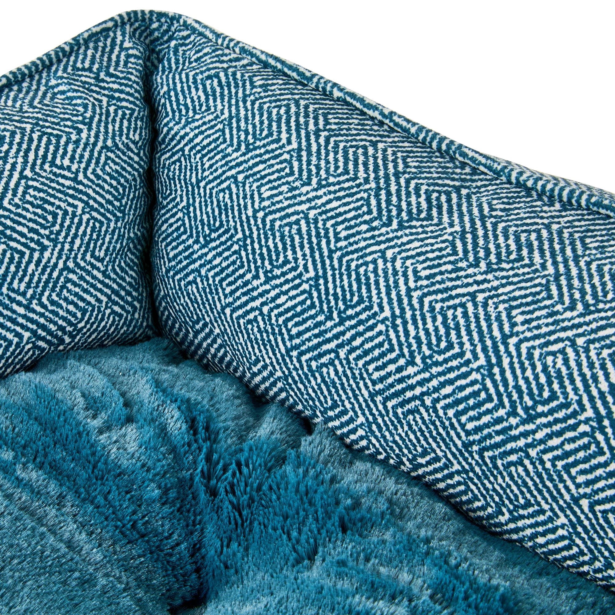 Vibrant Life Medium Bolster Cat or Dog Bed, Blue, 21" x 25"