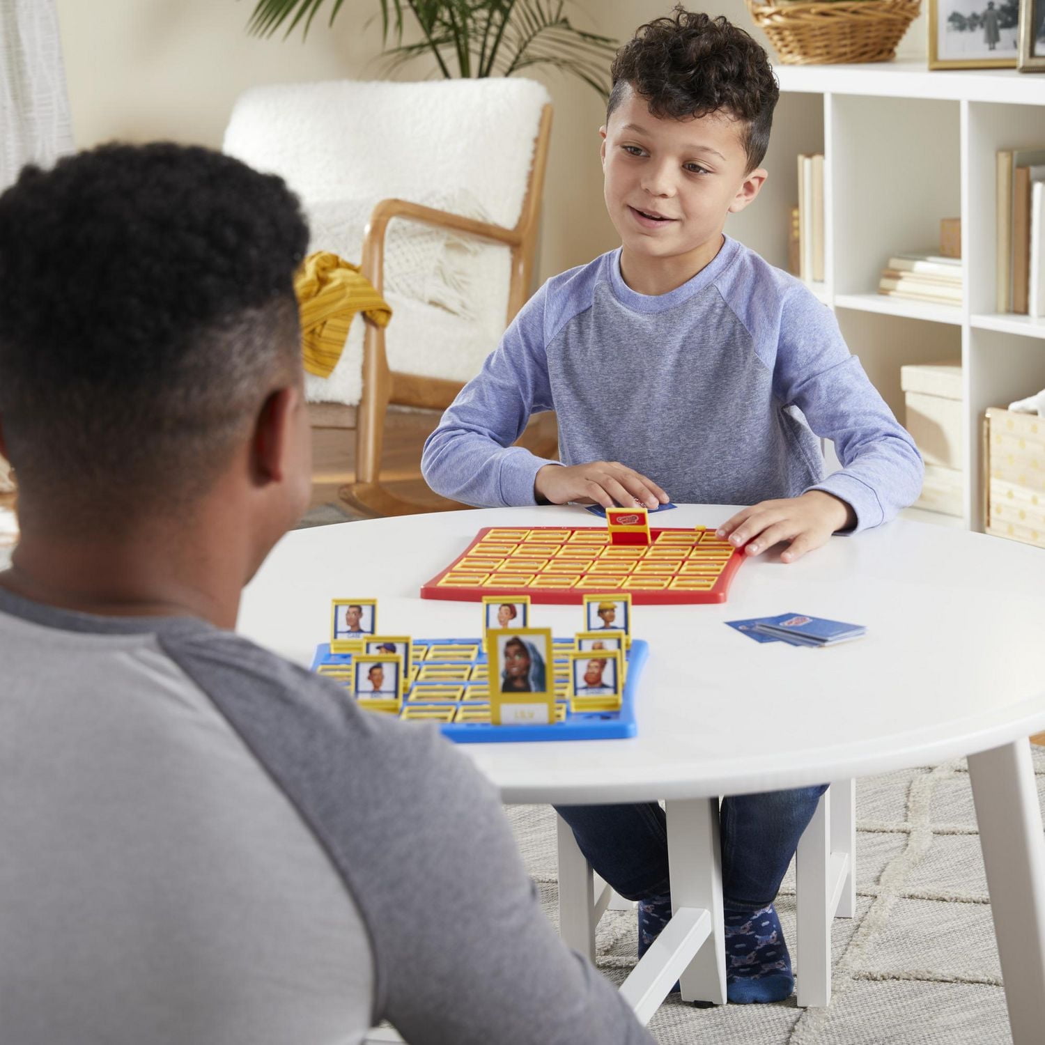 Hasbro Gaming Guess Who?, Ages 6 and up