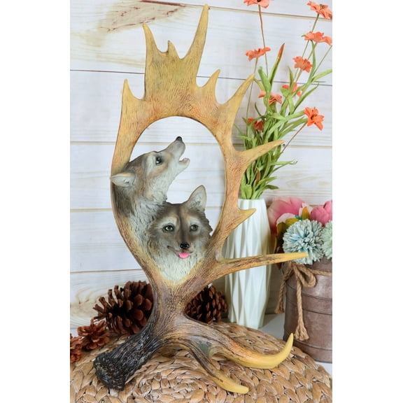 Rustic Western Emperor Moose Deer Antler With Howling Wolves Family Figurine