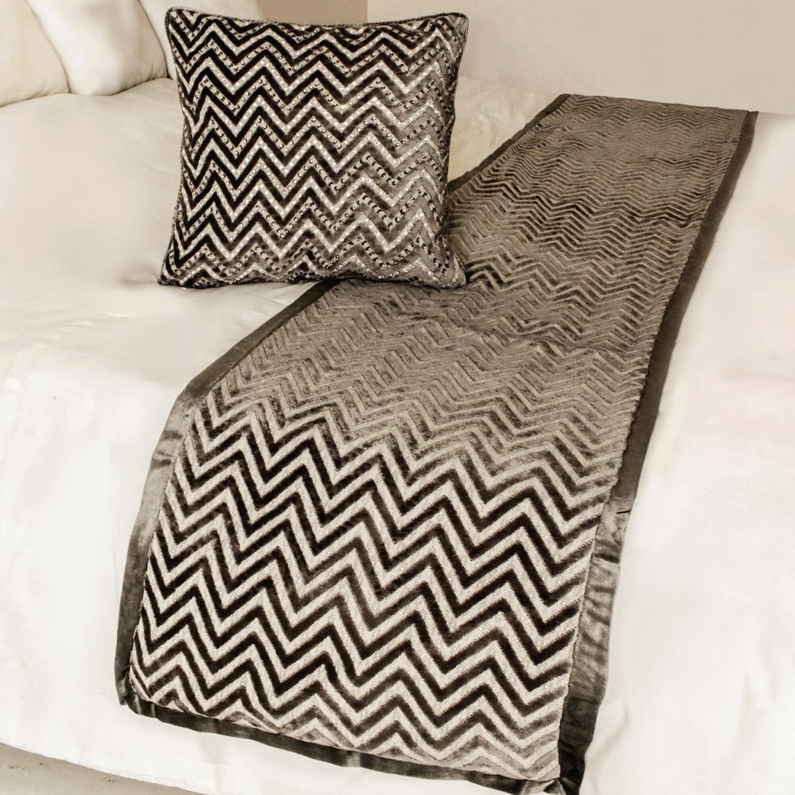 King Queen Twin Grey Decorative CA King 86"x18" Bed Runner With Pillow Cover, Crystals Bed Scarf on Velvet fabric - Grey Crystal Chevy
