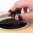thumbnail image 4 of Pics pour Pouce de Guitare Doigt Pics de Guitare Ongles Doigts Style Doigt Prévention de la Douleur Doigt Index Pics pour Pouce Rouge 3-1, 4 of 6