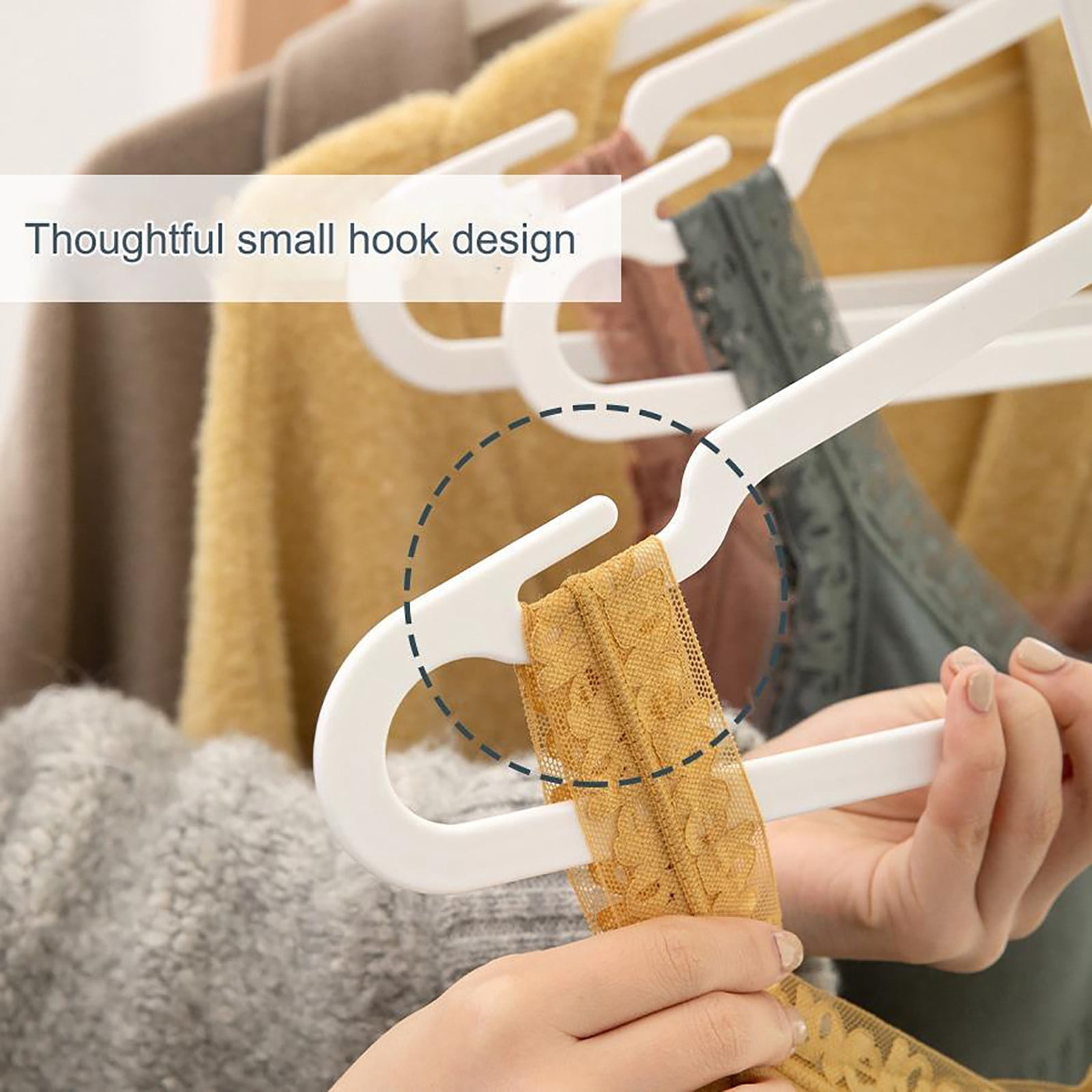10 Pack Heavy ;Duty Plastic Hangers 25lb Capacity Swivel Hook Clothes Hanger Wide Shoulder Non Slip Thick Coat Hanger White