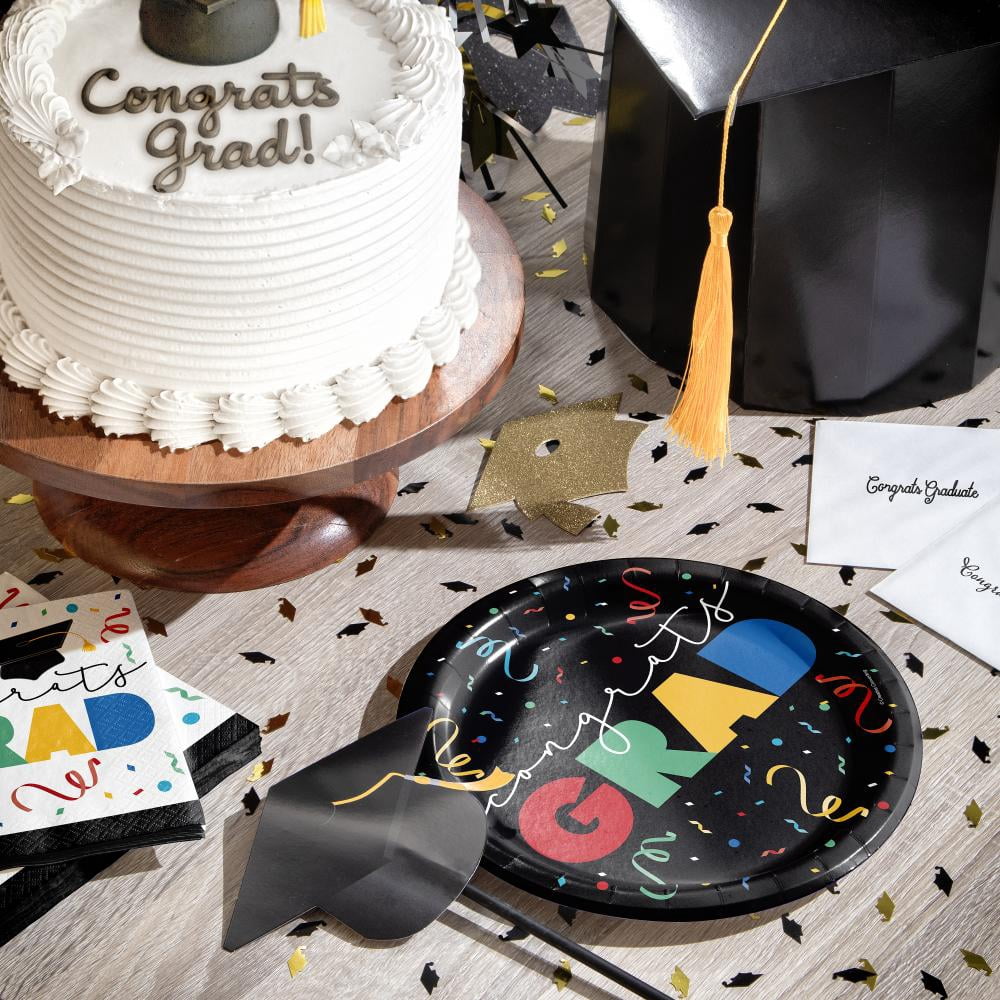 96/Case Bulk Grad Cap Toss Paper 8.75" Dinner Plate