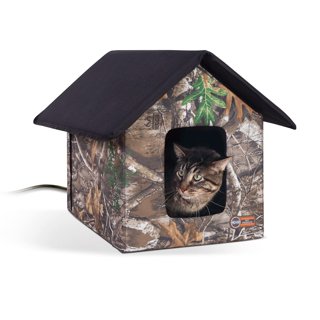 Heated Outdoor Pet House