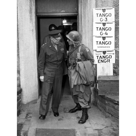 Vintage WWII photo of General Eisenhower and Ridgway Canvas Art - John ParrotStocktrek Images (13 x 17)