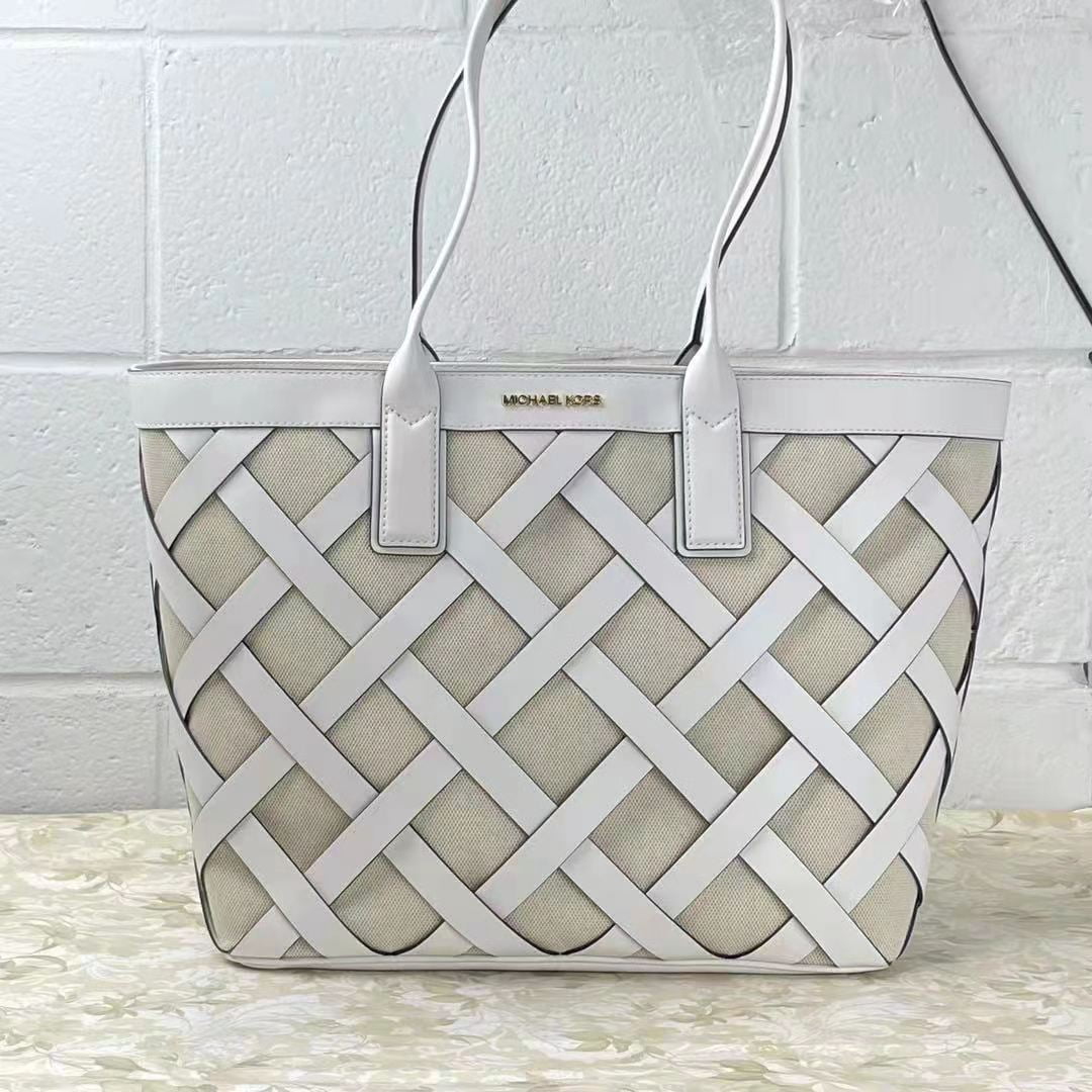 mk white tote bag