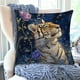 thumbnail image 1 of Funda de almohada con estampado de animales, diseño floral azul | 45 x 45 cm, decoración para sofá o dormitorio | Funda de cojín de nailon y elastano para interior y exterior, ideal para Navidad,, 1 of 6