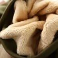 thumbnail image 4 of Sudadera con capucha gruesa con forro polar para niños, ropa informal de moda con letras bordadas, nuevo estilo, para mediana a grande, invierno, 2023, 4 of 5