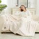 thumbnail image 2 of Manta decorativa Cozy Bliss de piel sintética suave 140 x 178 cm, blanco crema, 2 of 9