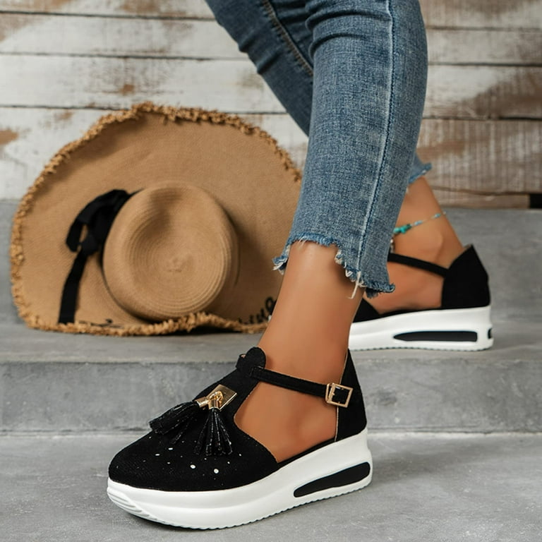 Wide womens shoes best sale clearance