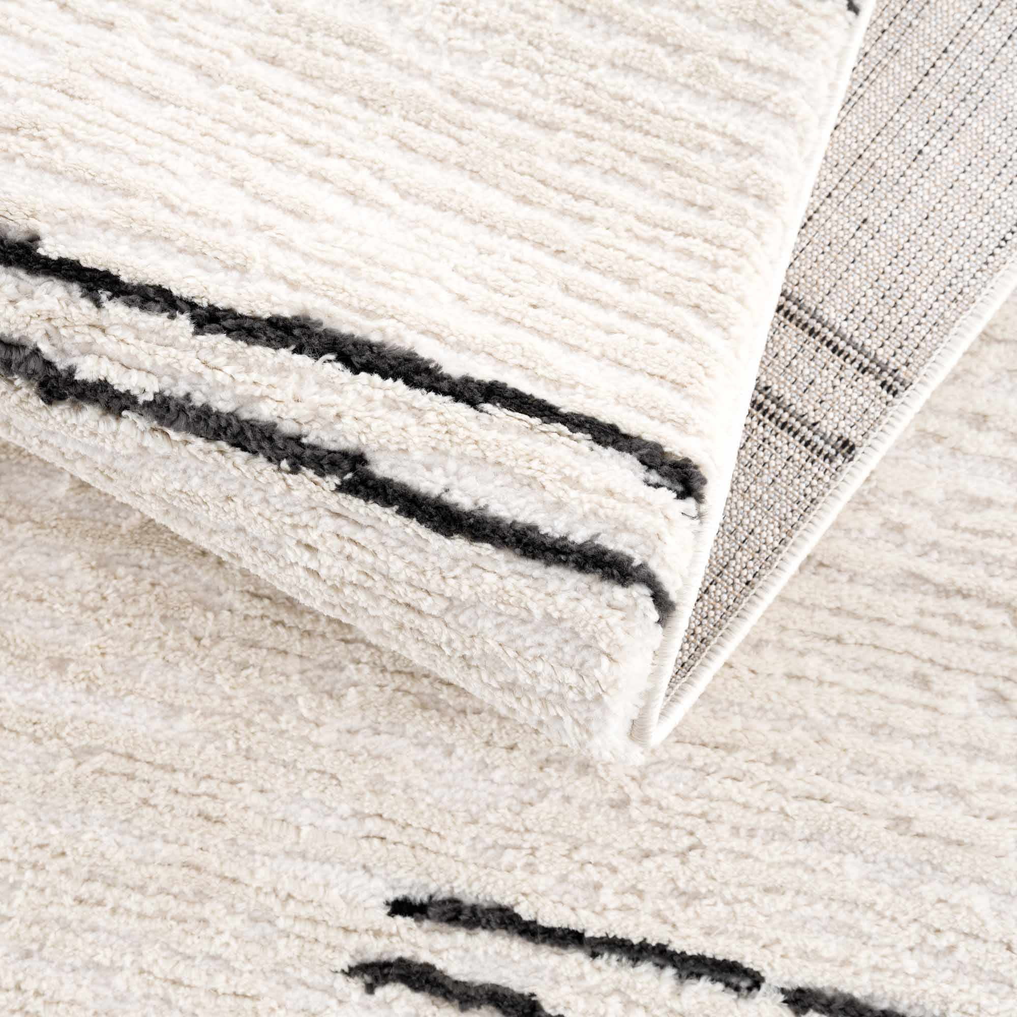 Hauteloom Deren Hallway, Kitchen Bohemian Shag Runner Rug - Soft Shaggy Farmhouse - High Plush Pile - White, Light Beige, Cream, Ivory, Black - 2'7" x 7'3"