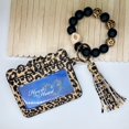 thumbnail image 4 of Pulsera moldeada del llavero del silicón con la cartera de la tarjeta, brazalete elástico del llavero para mujer, 4 of 5