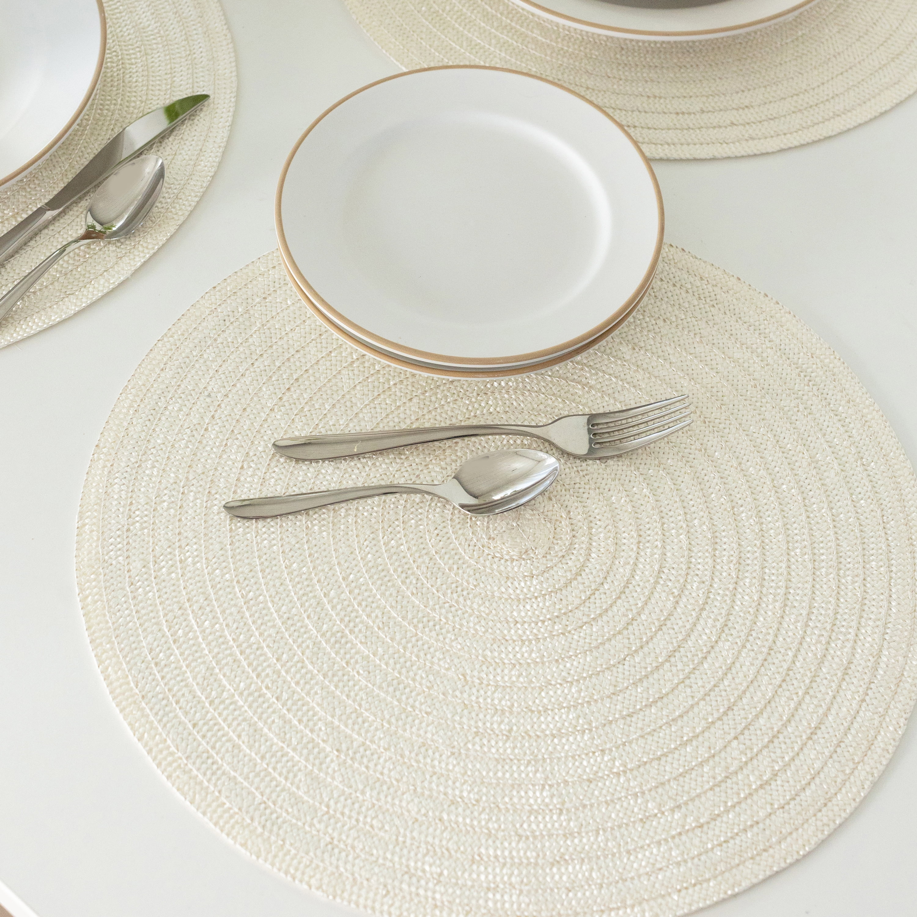 (4 pack) Mainstays Lava Polyester Round Table Placemat Vanilla 15" Round