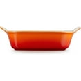 thumbnail image 2 of Stoneware Heritage Square Dish, 3 qt. (9"), Flame, 2 of 8