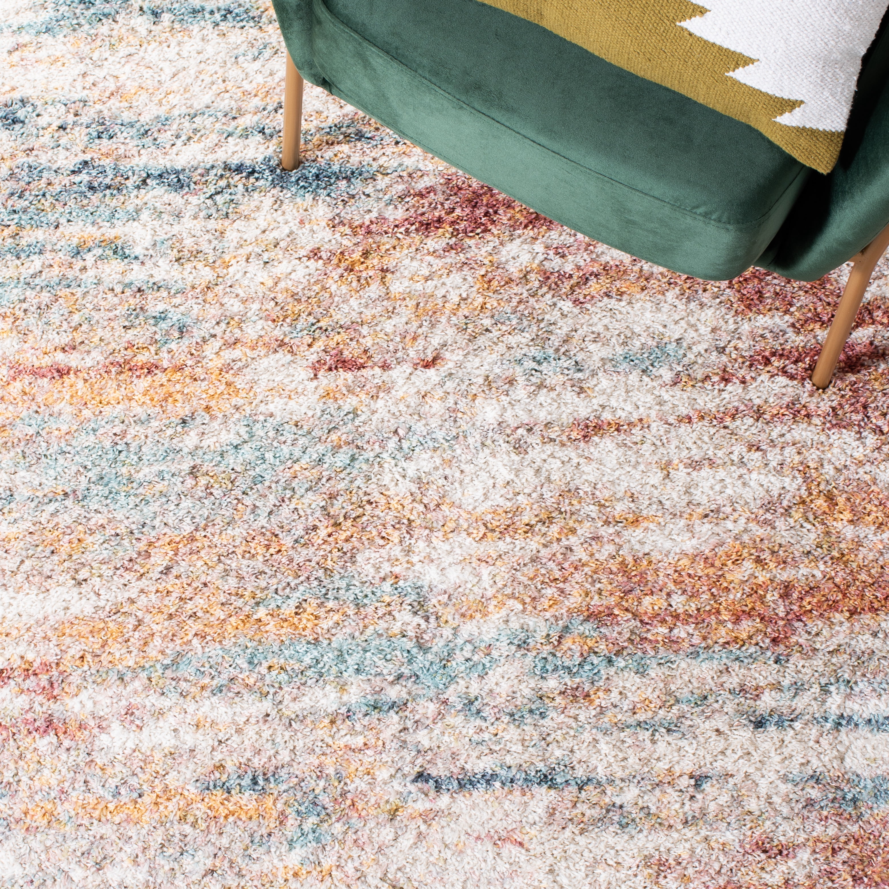 SAFAVIEH Calista Igor Abstract Runner Rug, Beige/Aqua, 2'3" x 7'