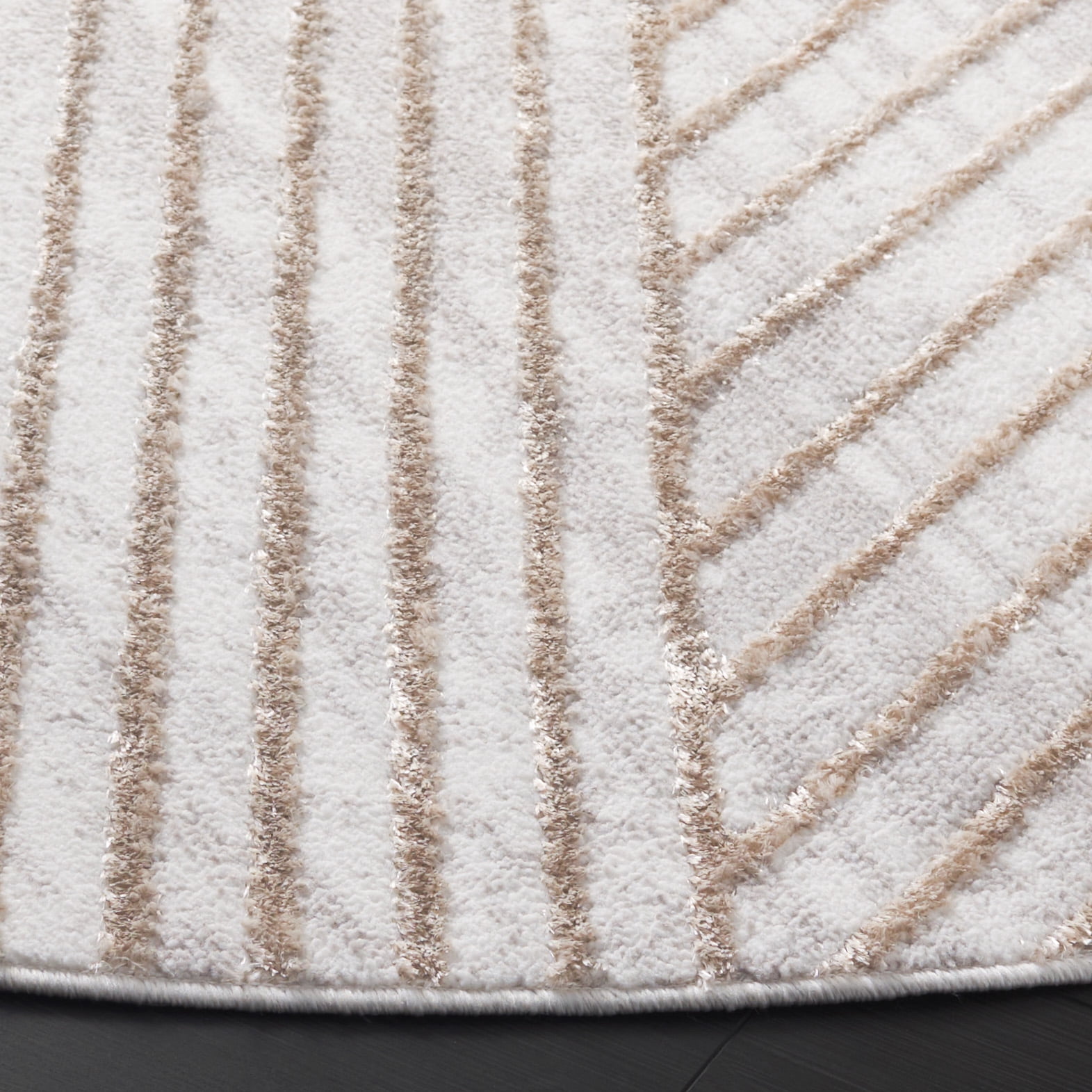 SAFAVIEH Maya Sheldon Geometric Striped Area Rug, Ivory/Beige, 6'7" x 6'7" Round