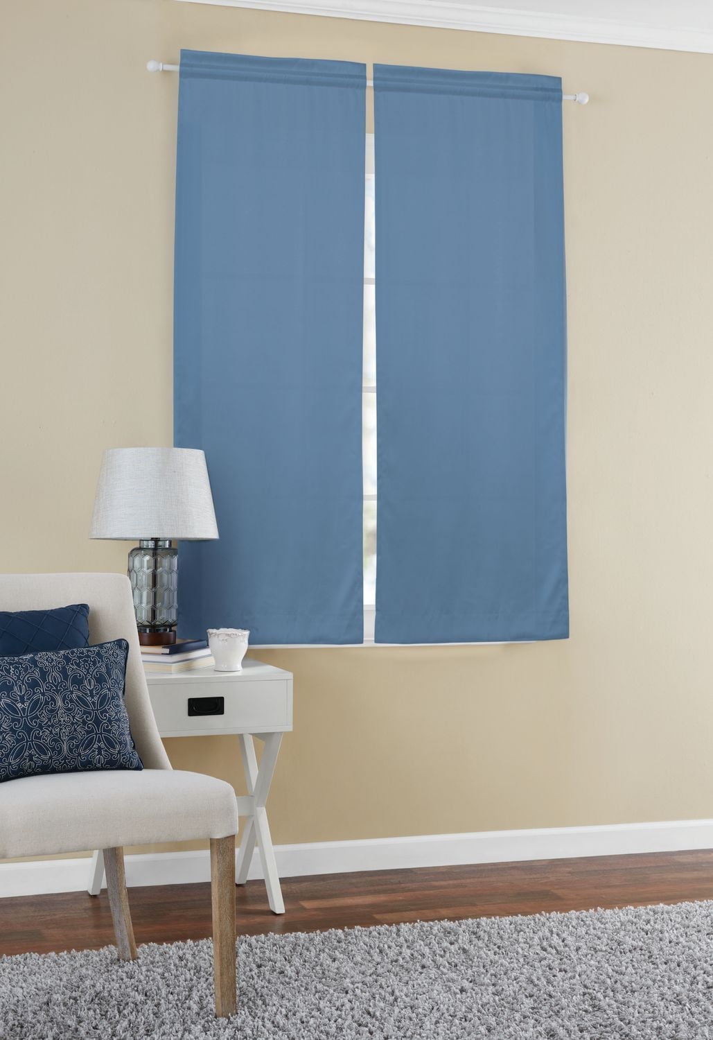 Paire de panneaux de fenêtre à passe-tringle assombrissant de 84 po Mainstays