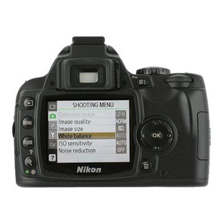 Nikon D40 - Digital camera - SLR - 6.1 MP - APS-C - 3x