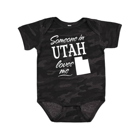 

Inktastic Someone in Utah Loves Me Gift Baby Boy or Baby Girl Bodysuit