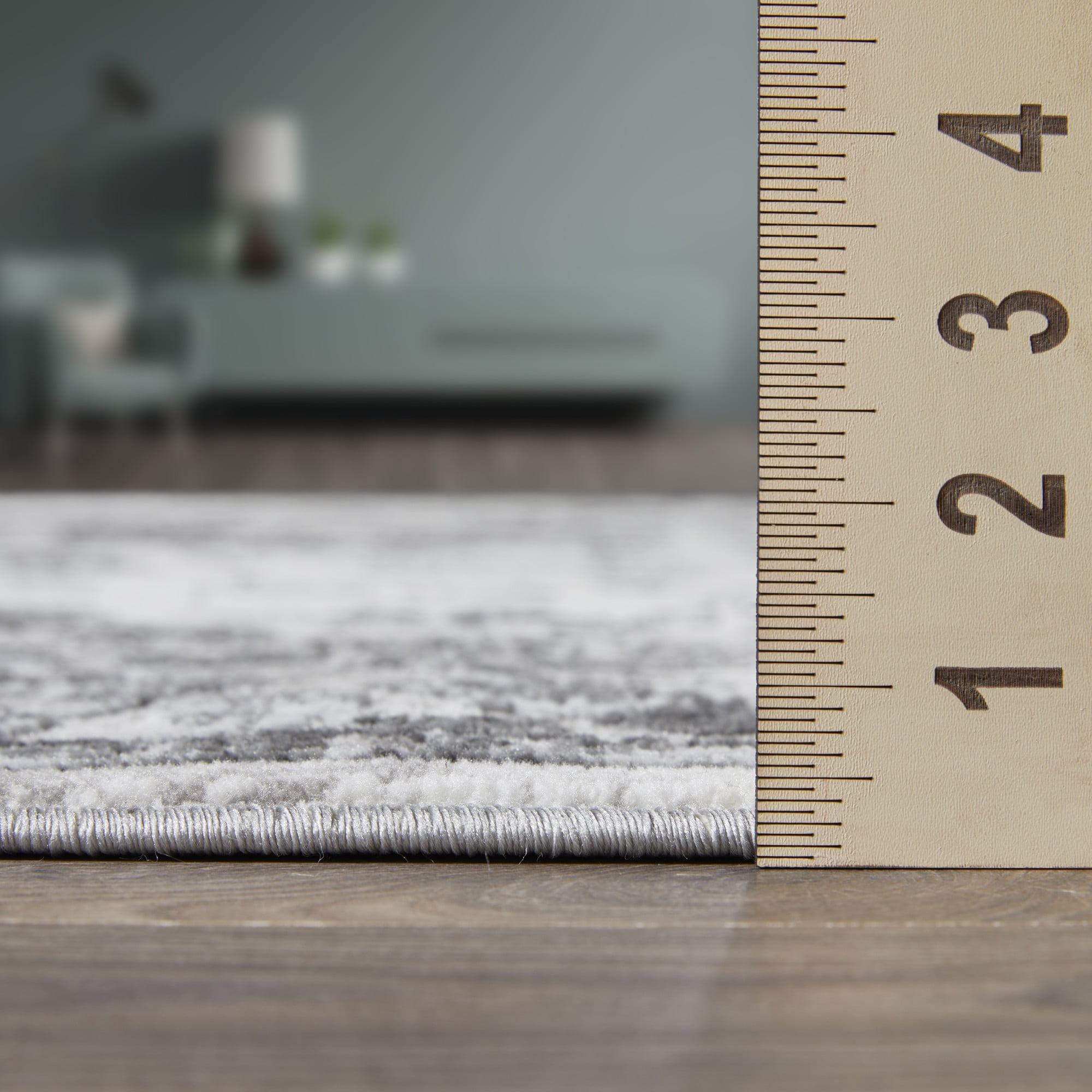 Loomaknoti Aysal Alazah 4' x 6' Grey Oriental Indoor Area Rug