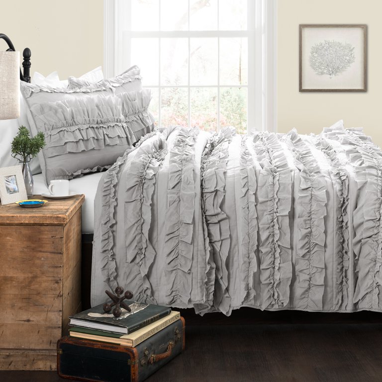 Lush Decor Belle Textured Cotton-Polyester Ruffle Quilt, Full