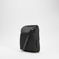 thumbnail image 2 of Incase A.R.C. Crossbody Bag -Black pour (PC), 2 of 8