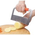 thumbnail image 4 of Cortador ondulado de acero inoxidable YZhouD para patatas, zanahorias y verduras, cortador ondulado para patatas fritas: crea patatas fritas perfectamente onduladas., 4 of 7