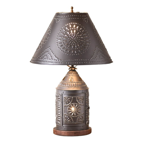Irvins Country Tinware Tinner's Revere Lamp with Shade