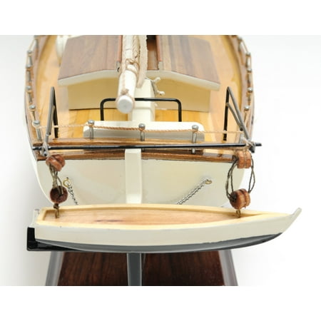 Skipjack Painted (L80) Boat Model Display