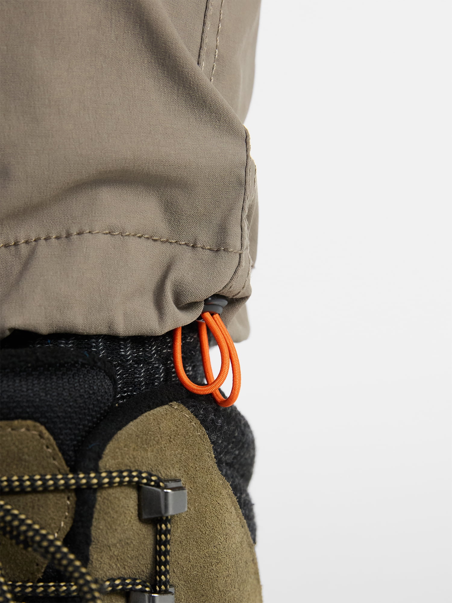 Ozark Trail Men's and Big Men's Cargo Pants, Sizes 30-46