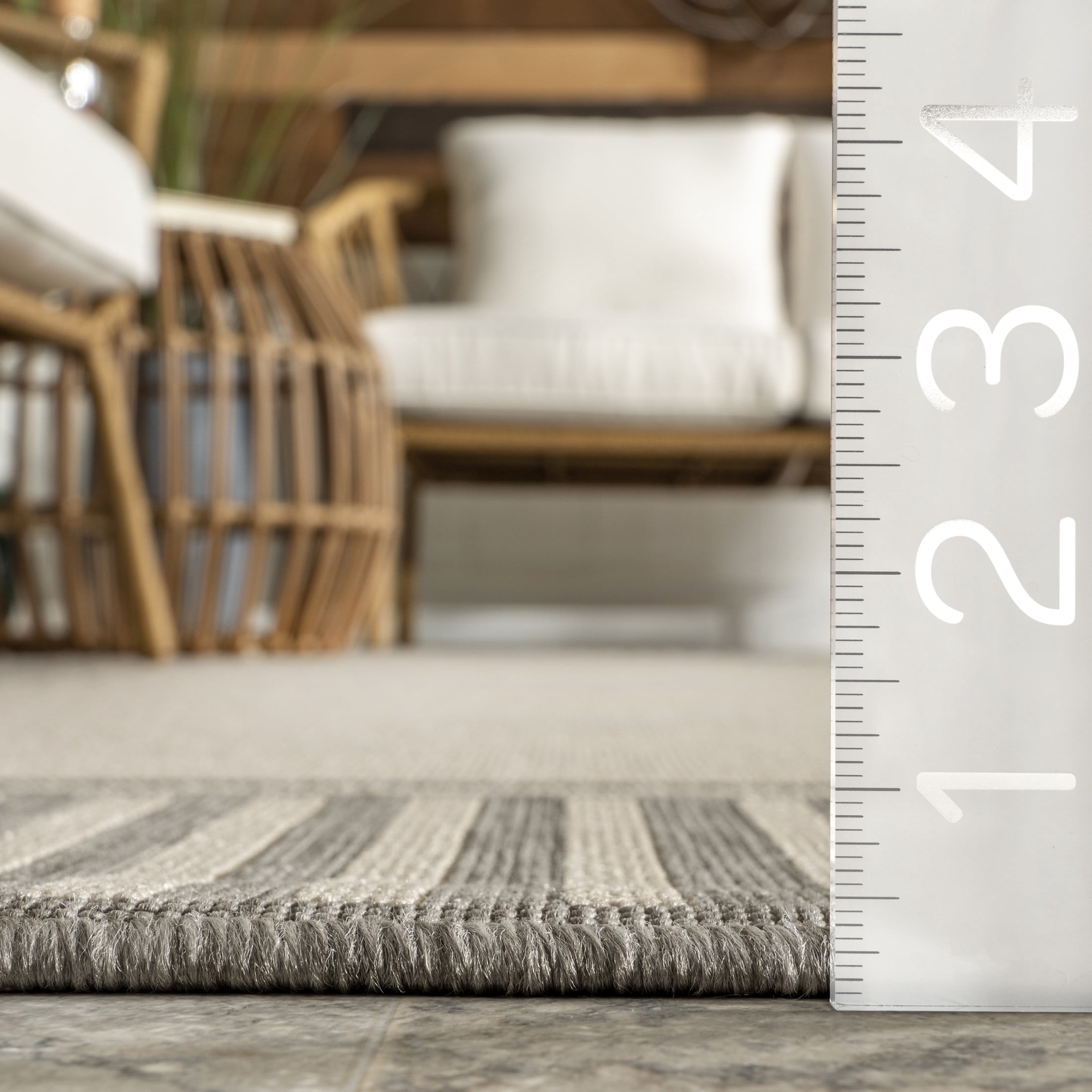 nuLOOM Asha Simple Striped Indoor/Outdoor Area Rug, 2' x 8', Runner, Asha Light Grey